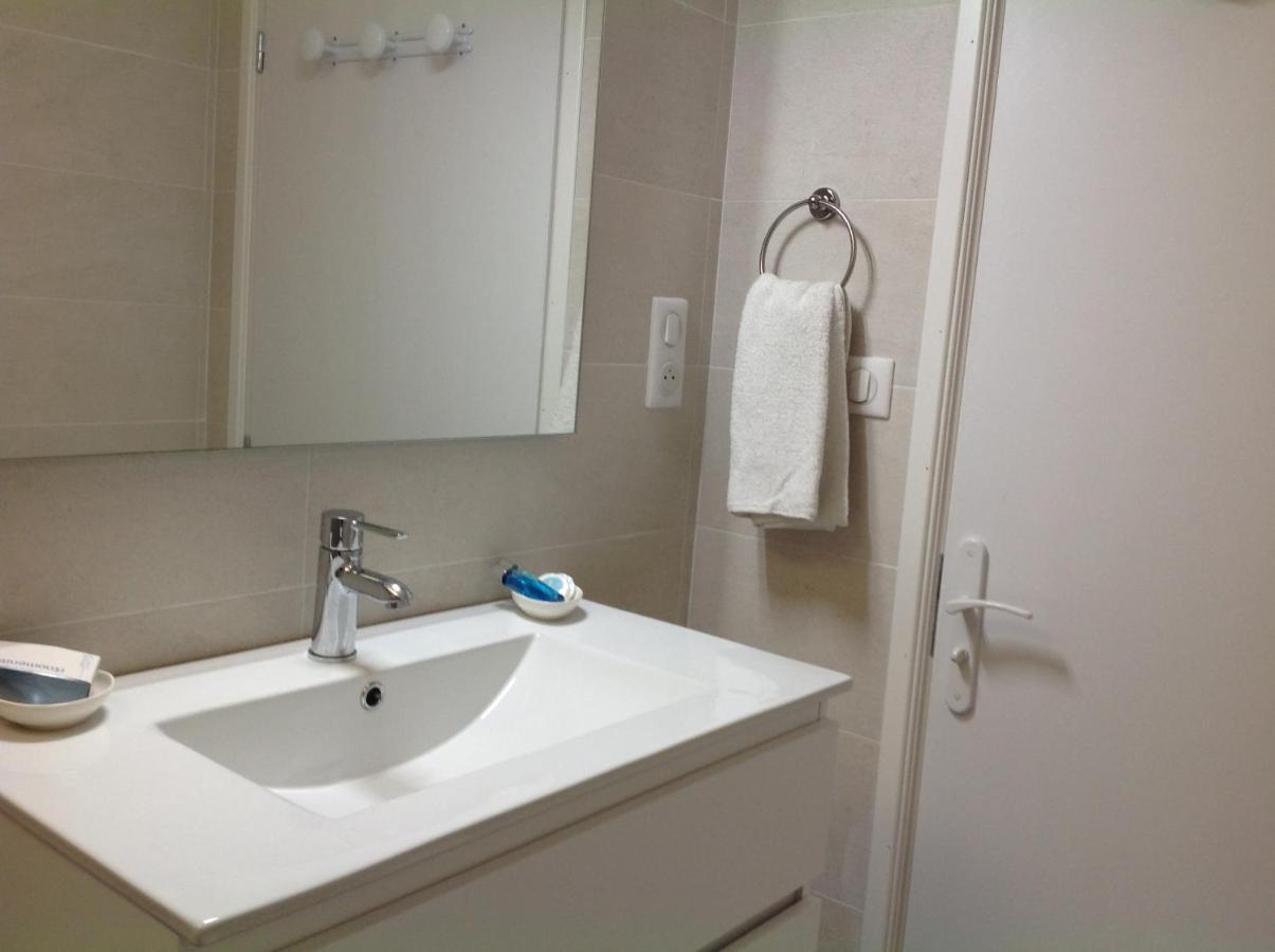 Chambre Double Avec Salle De Bain Privative 앙다이 외부 사진