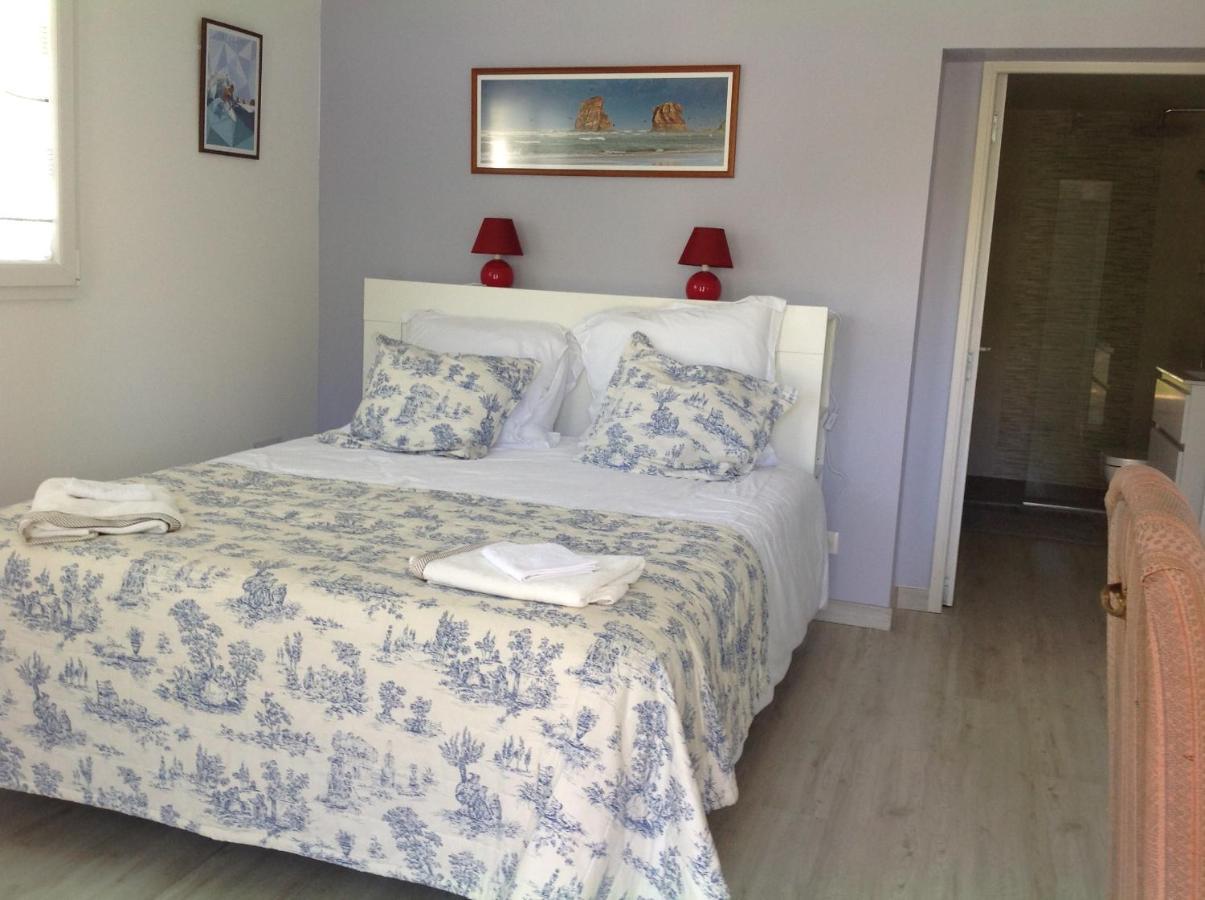 Chambre Double Avec Salle De Bain Privative 앙다이 외부 사진