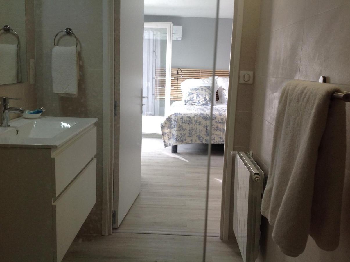 Chambre Double Avec Salle De Bain Privative 앙다이 외부 사진